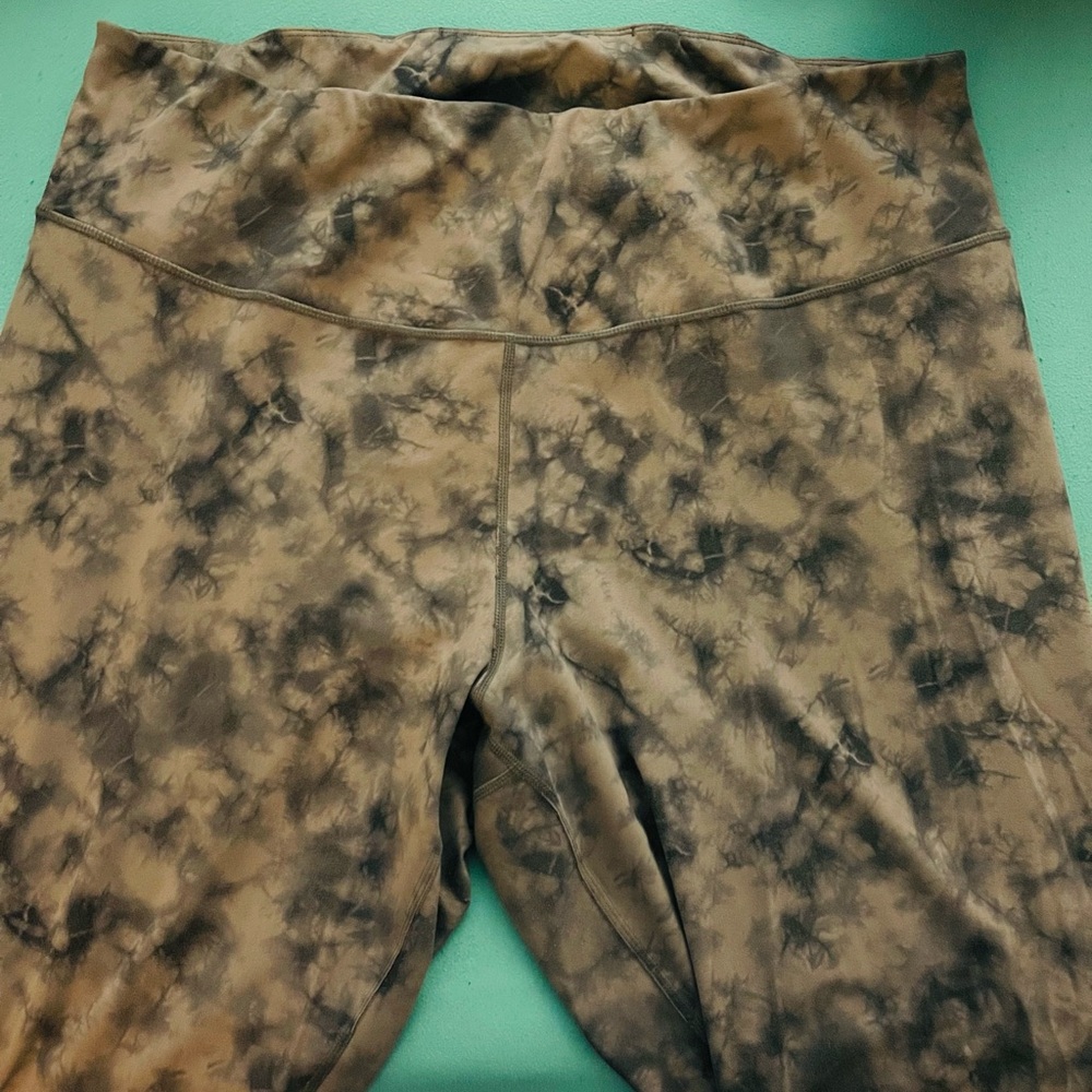 Women's Tie-Dye Leggings